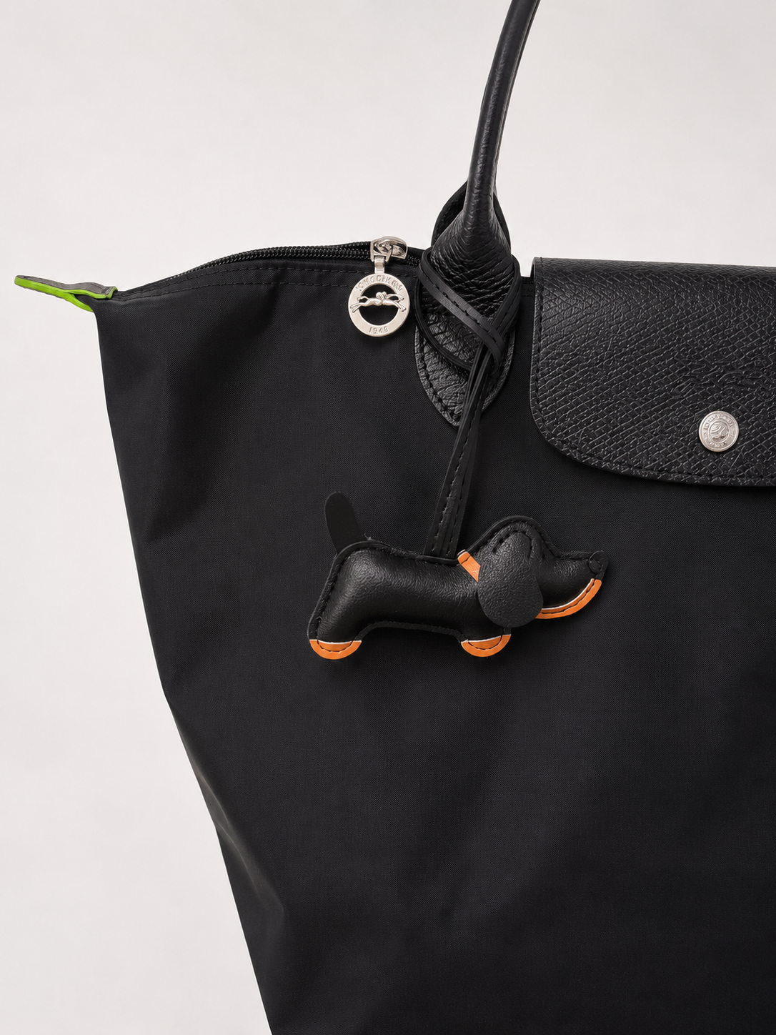Sausage Dog Charm – Black